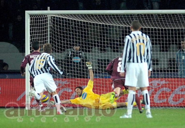 Un gol storico, il rigore segnato a a Torino contro la Juve