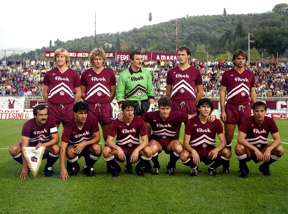 l'Arezzo che battÃ© il Taranto nell'84 (Pozza Ã¨ il secondo in piedi da sinistra)