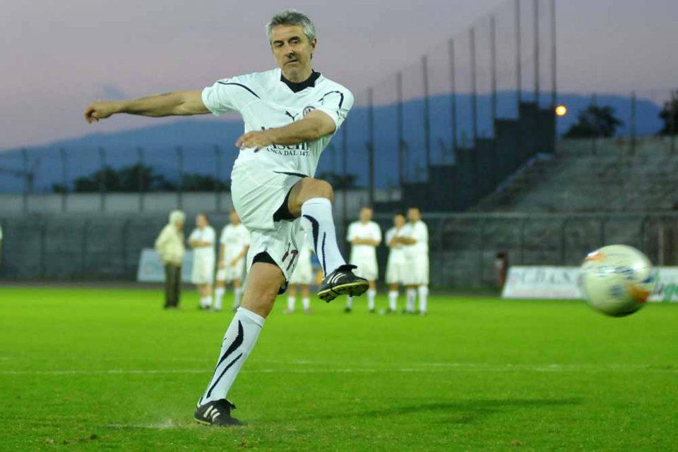 Sandro Felletti in versione calciatore durante la partita pro Calcit