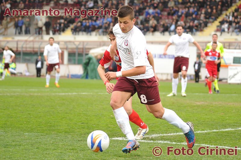 Matteo Idromela, centrocampista, 19 anni