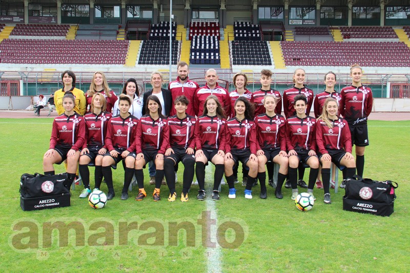 la rosa al completo dell'Arezzo calcio femminile 2017/18