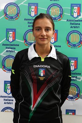 l'arbitro Giovanna Farinelli della sezione di Roma