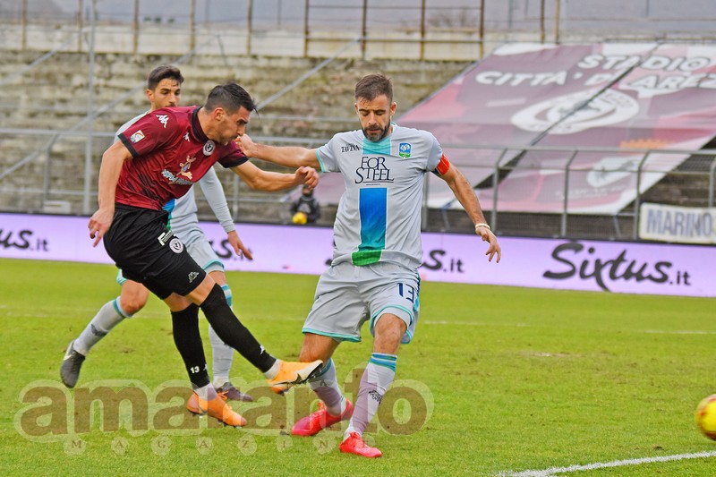 Alessandro Piu segna il gol del momentaneo 1-0